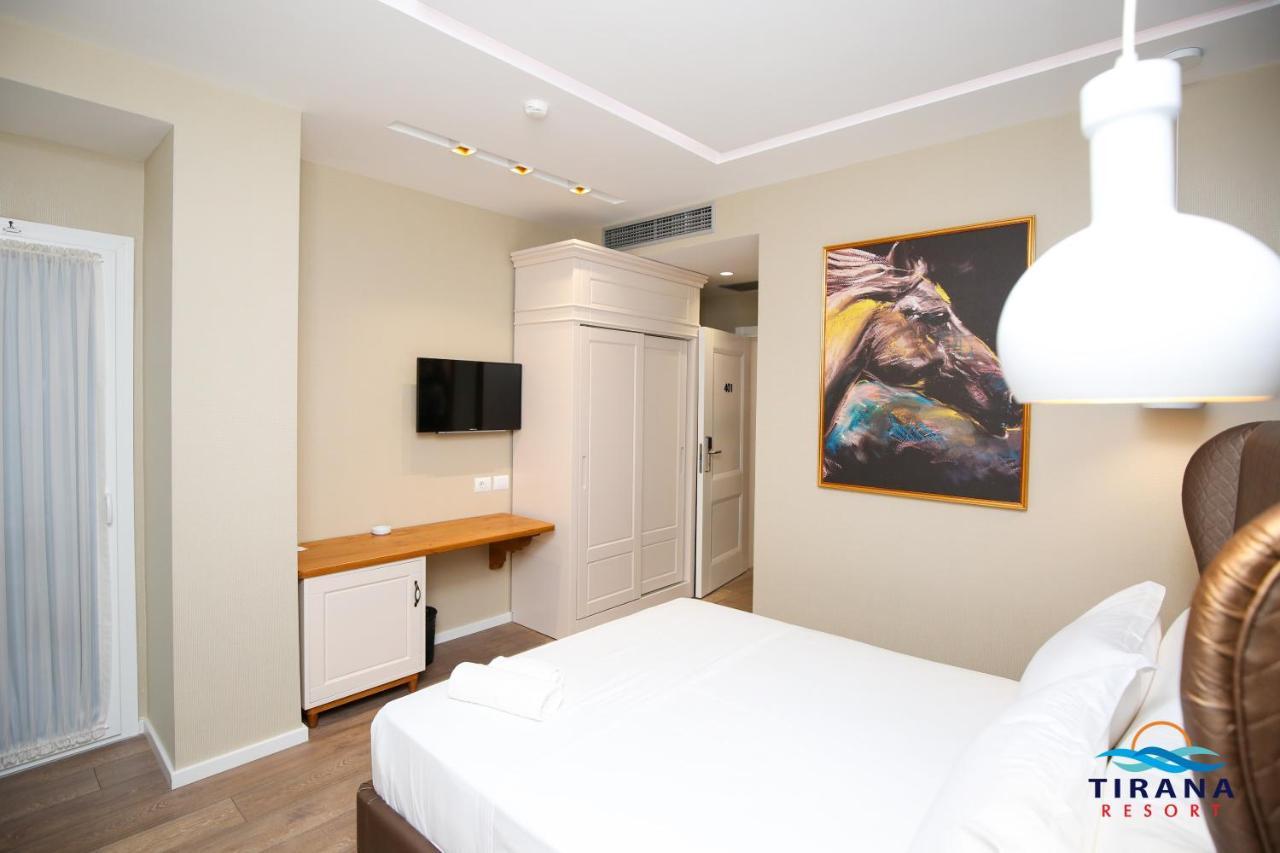 Tirana Hotell *