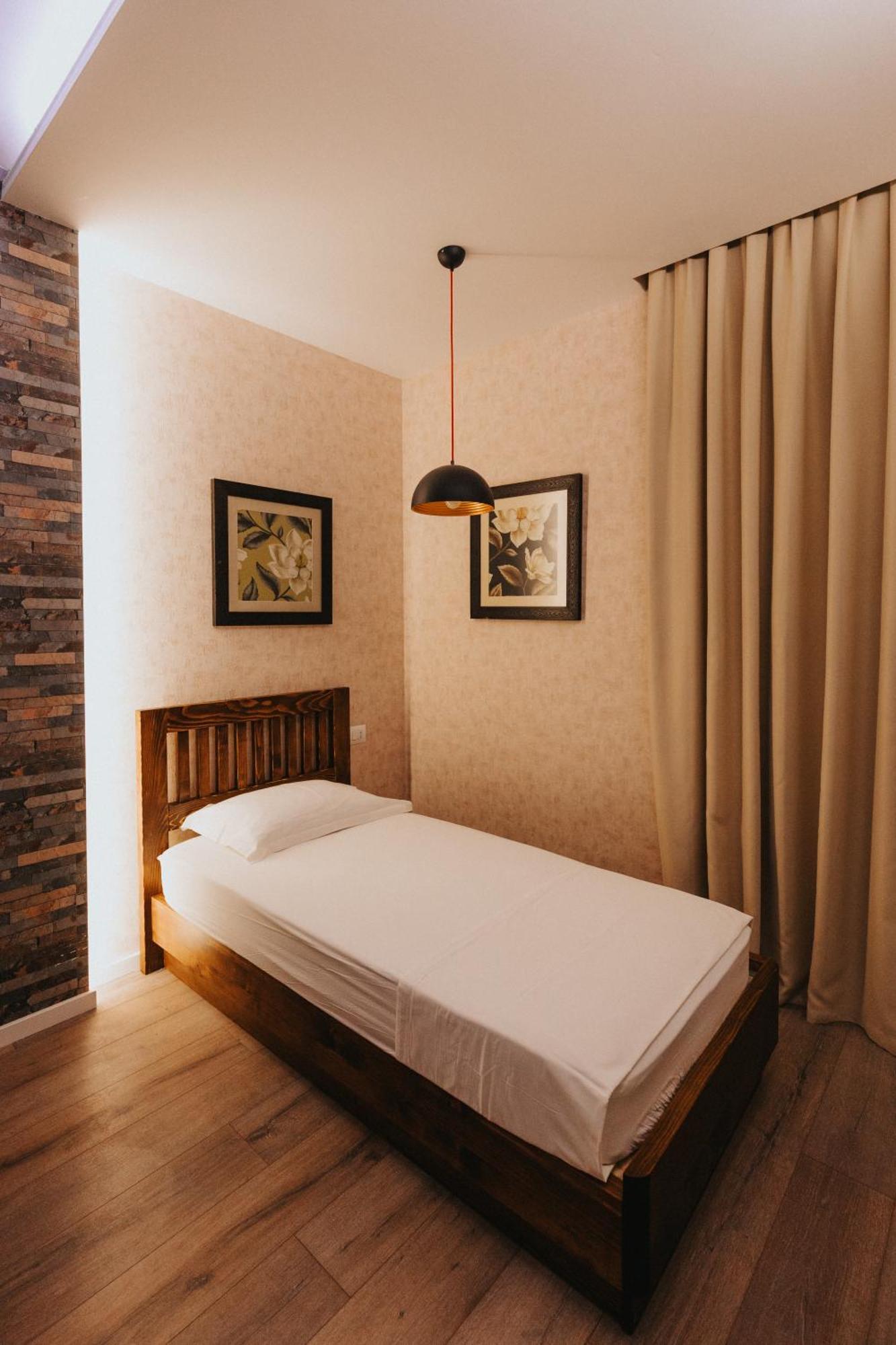 Hotell Tirana